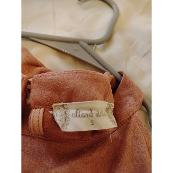 Altar'd State Pink Velvet Top Halter Sleeveless Tank Floral Cutout Boho - Picture 2 of 4